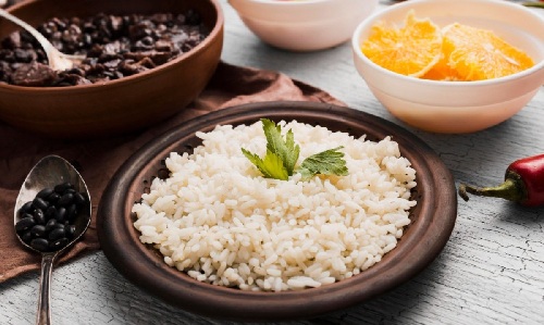 Cuidar da Mente também Passa pelo Prato, alerta especialista durante o Janeiro Branco